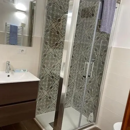 Civico 13 * Бишелье